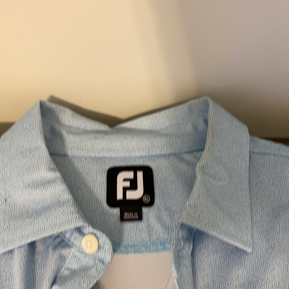 FootJoy powder blue golf polo shirt. Worn once. XL